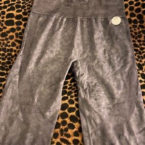 Victoria’s Secret pink leggings